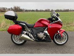 HONDA VFR 1200 F C-ABS/DCT