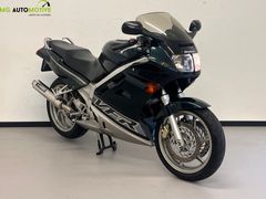 HONDA VFR 750 F