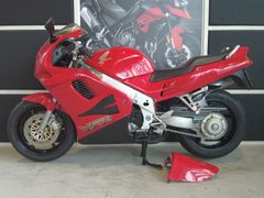 HONDA VFR 750 F