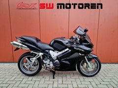 HONDA VFR 800