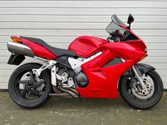 HONDA VFR 800 FI VTEC