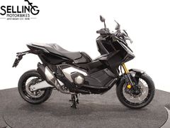 HONDA X-ADV