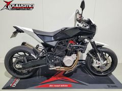 HUSQVARNA NUDA 900