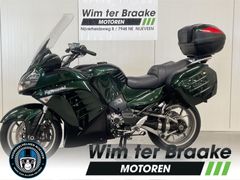 KAWASAKI GTR 1400