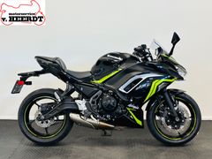 KAWASAKI NINJA 650
