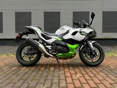 KAWASAKI NINJA 7 HYBRID