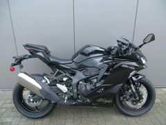 KAWASAKI NINJA ZX-4RR