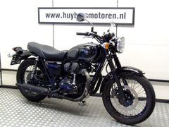 KAWASAKI W800 BLACK EDITION