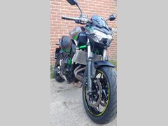 KAWASAKI Z650