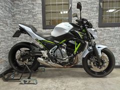 KAWASAKI Z650