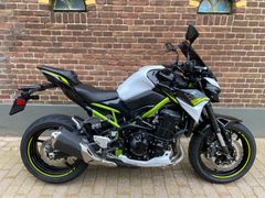 KAWASAKI Z900