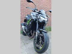 KAWASAKI Z900