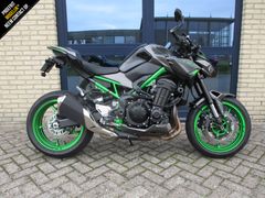 KAWASAKI Z900