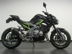KAWASAKI Z900