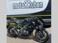 KAWASAKI Z900