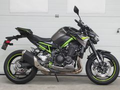 KAWASAKI Z900