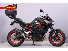 KAWASAKI Z900