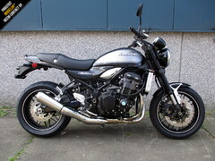 KAWASAKI Z900RS