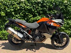 KTM 1050 ADVENTURE