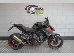 KTM 1290 SUPER DUKE R