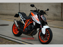 KTM 1290 SUPER DUKE R