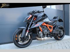 KTM 1290 SUPER DUKE R