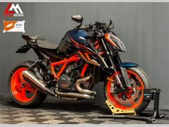 KTM 1290 SUPER DUKE R