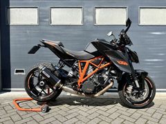 KTM 1290 SUPER DUKE R