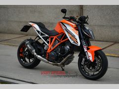 KTM 1290 SUPER DUKE R