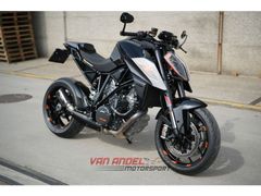 KTM 1290 SUPER DUKE R