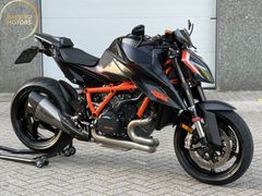 KTM 1290 SUPER DUKE R