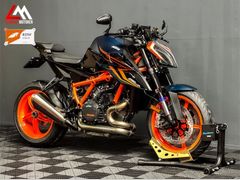 KTM 1290 SUPER DUKE R EVO