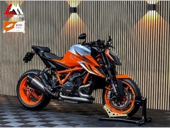 KTM 1290 SUPER DUKE R EVO