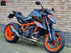 KTM 1290 SUPER DUKE R EVO