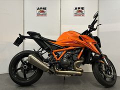 KTM 1390 SUPER DUKE R