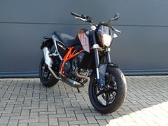 KTM 690 DUKE