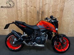 KTM 690 DUKE