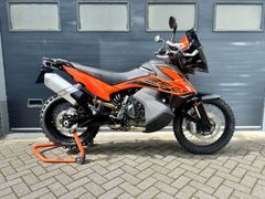 KTM 890 ADVENTURE