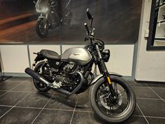 MOTO GUZZI V 7