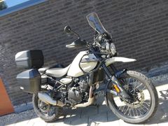 ROYAL ENFIELD HIMALAYAN 452