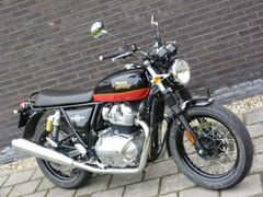 ROYAL ENFIELD INTERCEPTOR 650