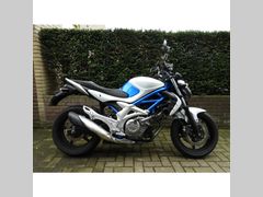 SUZUKI GLADIUS