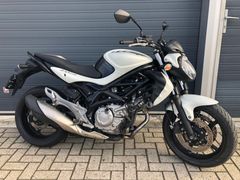 SUZUKI GLADIUS ABS