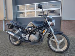 SUZUKI GSF 400 BANDIT