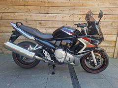 SUZUKI GSX 650 F