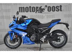 SUZUKI GSX-8R