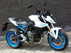 SUZUKI GSX-8S