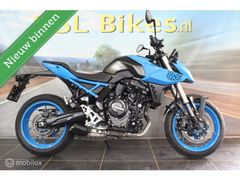 SUZUKI GSX-8S