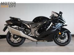 SUZUKI GSX-R 1300 HAYABUSA
