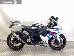 SUZUKI GSX-R 750